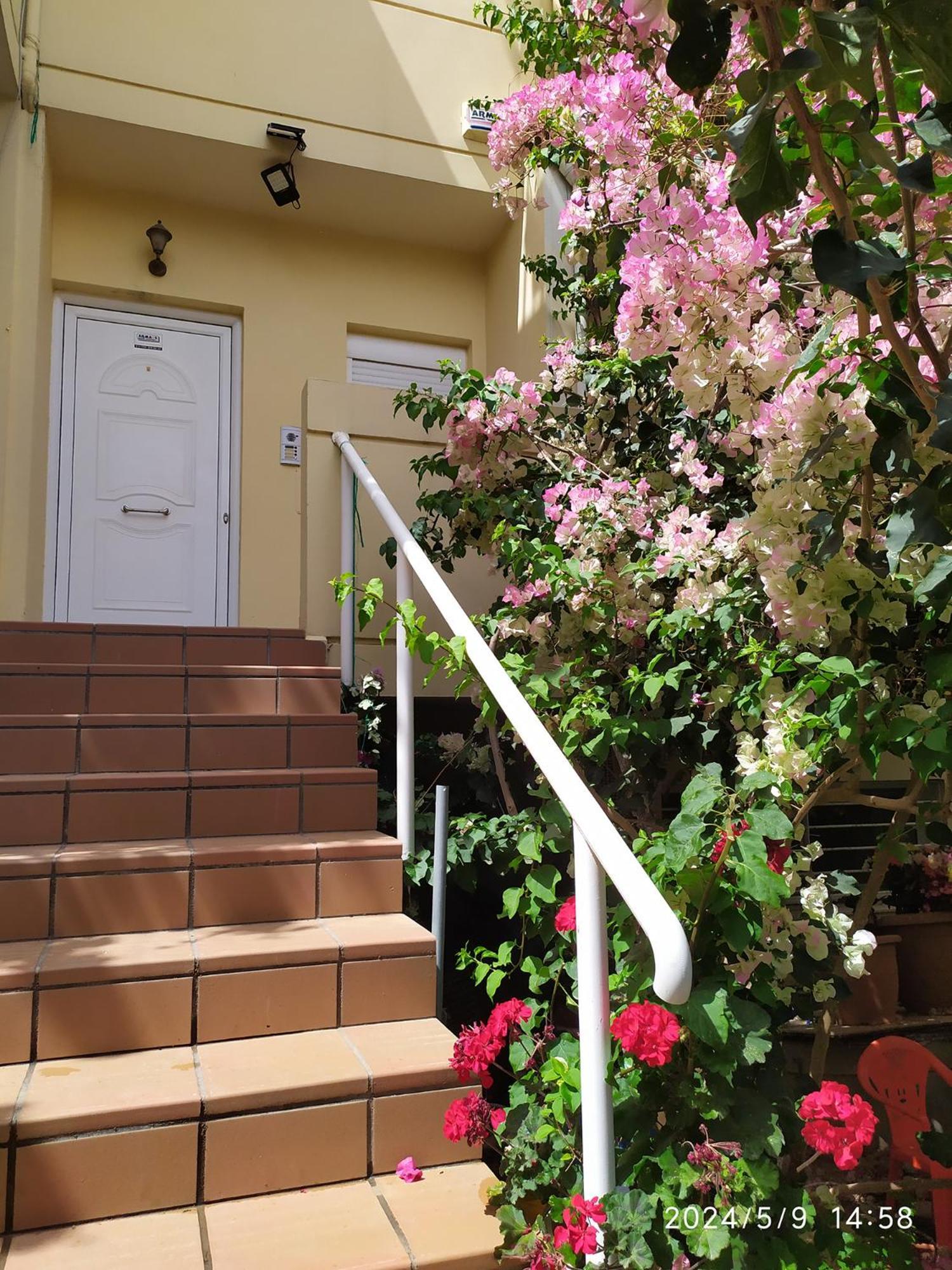 Georgia'S Family Apartment Heraklion  Exterior photo